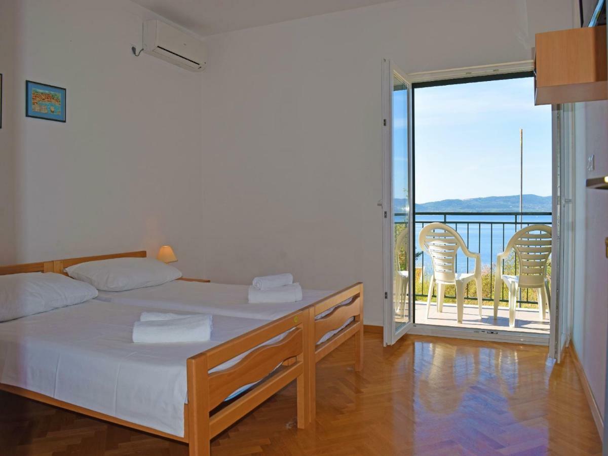Apartments Buljan Brela Exterior photo
